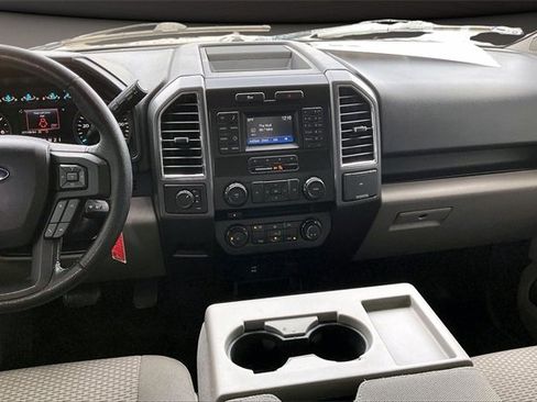 Used 2016 Ford F150 XLT w/ Equipment Group 301A Mid image 6