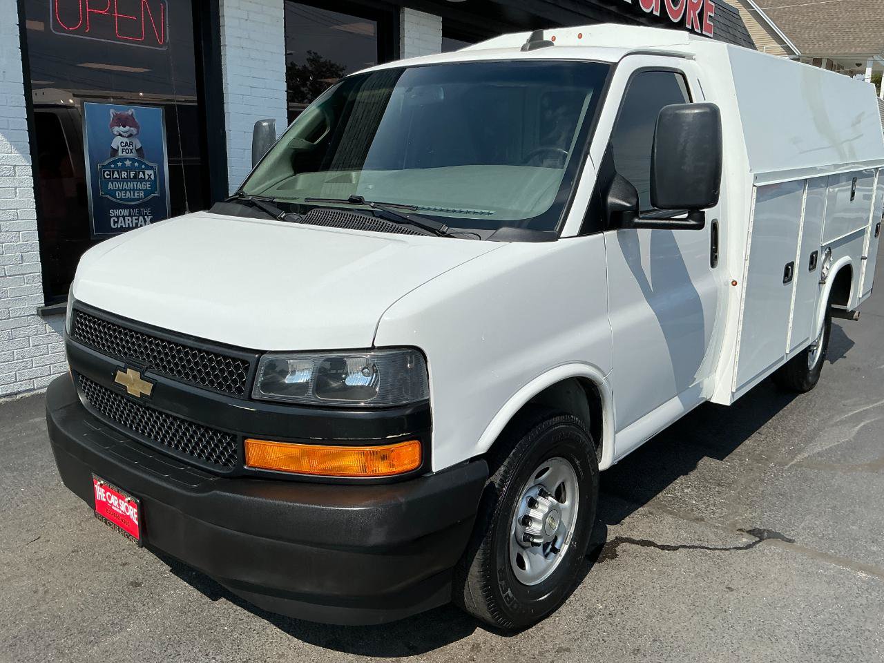 Used 2021 Chevrolet Express 3500 w/ Power Convenience Package RWD image 33