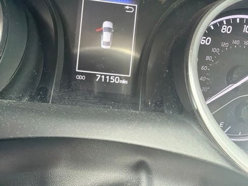Certified 2023 Toyota Camry LE FWD image 5