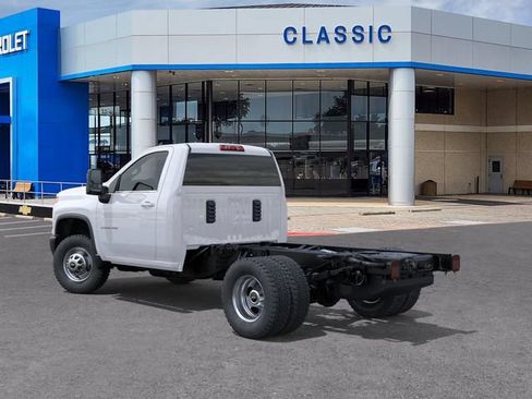 New 2026 Chevrolet Silverado 3500 W/T AWD/4WD image 3