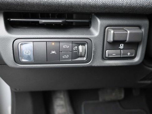 New 2026 GMC Sierra EV Elevation image 15