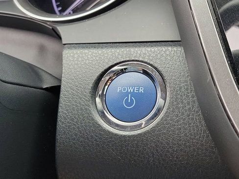 Used 2021 Toyota Camry XLE FWD image 33
