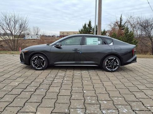 New 2026 Kia K4 GT-Line image 2