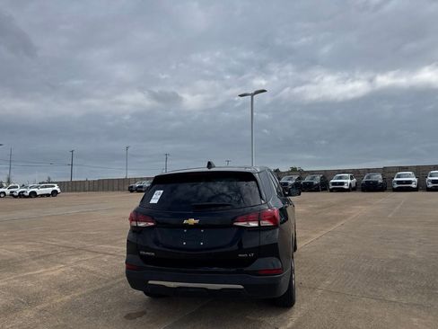 Used 2024 Chevrolet Equinox LT w/ Driver Convenience Package AWD/4WD image 18