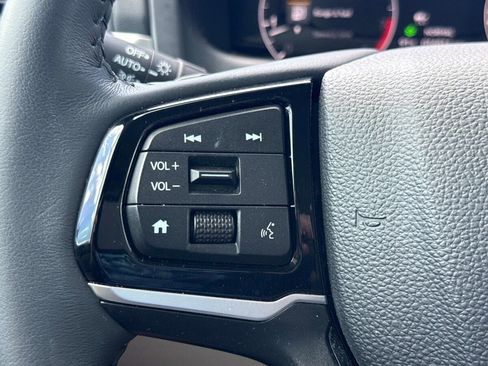 Certified 2025 Honda Odyssey Touring image 30