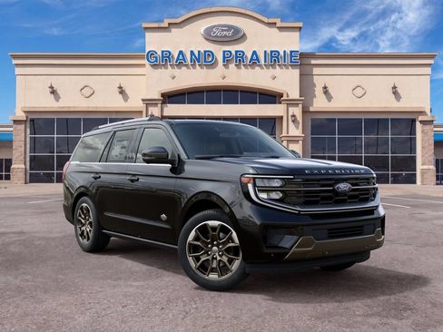 New 2027 Ford Expedition King Ranch RWD image 5