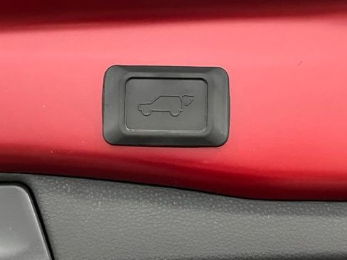 Used 2025 Toyota RAV4 XLE Premium w/ Weather Package AWD/4WD image 12