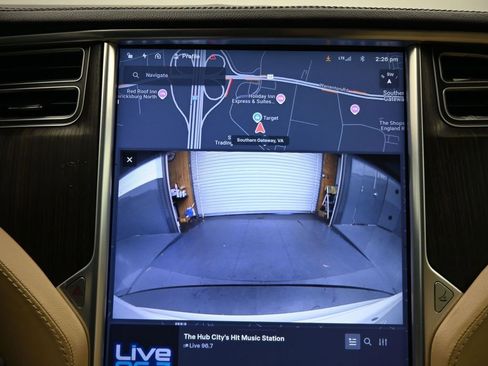 Used 2013 Tesla Model S Performance image 17