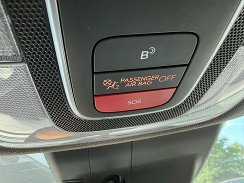 Used 2024 Hyundai Elantra SEL FWD image 16