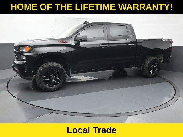 Used 2021 Chevrolet Silverado 1500 Custom Trail Boss w/ Midnight Edition AWD/4WD image 3