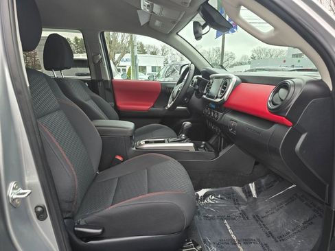 Used 2023 Toyota Tacoma SR5 image 11