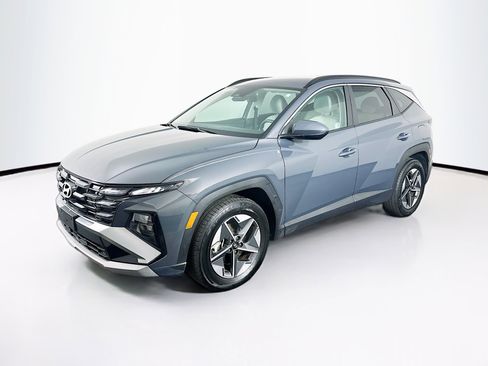 Used 2025 Hyundai Tucson SEL image 3