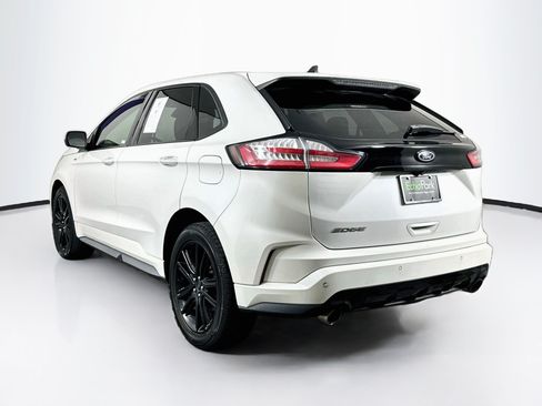 Used 2020 Ford Edge ST-Line w/ Cold Weather Package FWD image 5