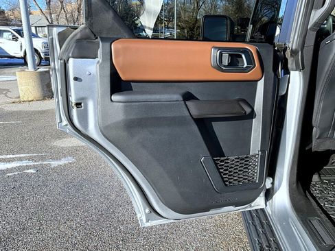 Used 2024 Ford Bronco Outer Banks image 31