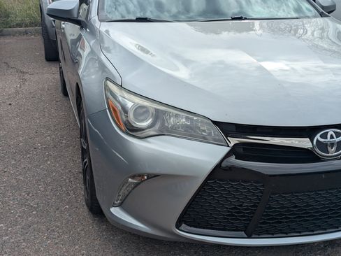 Used 2017 Toyota Camry XSE image 5