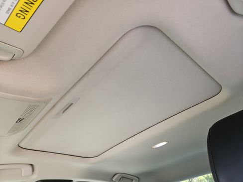 Used 2022 MAZDA MAZDA3 s image 14