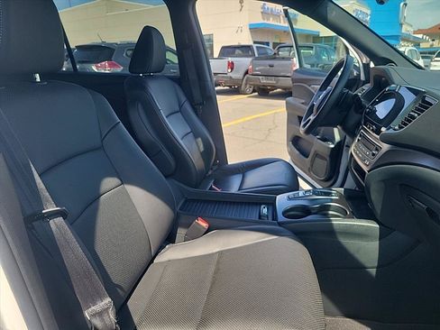 Used 2023 Honda Passport EX-L image 30