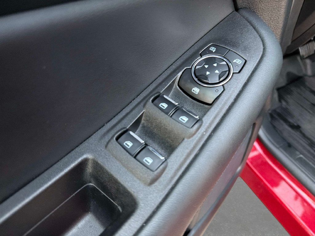 Used 2024 Ford Edge SEL w/ Convenience Package AWD/4WD image 19