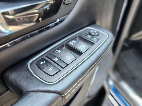 Used 2023 RAM 1500 Limited AWD/4WD image 17