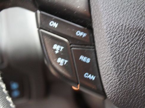 Used 2017 Ford Focus SE w/ SE Winter Package image 13