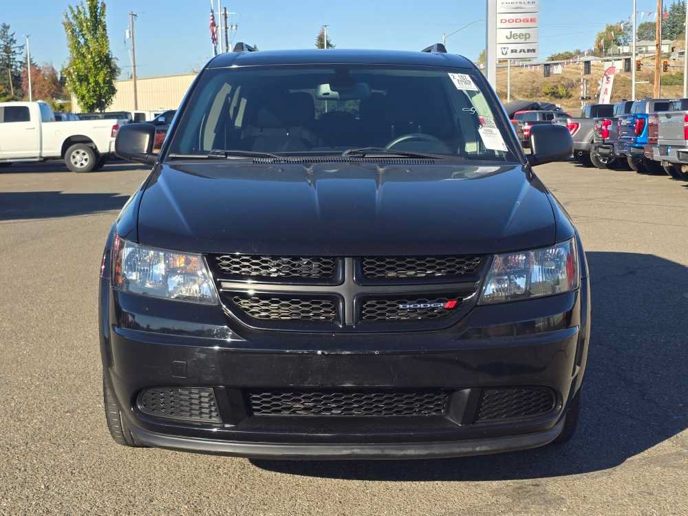 Used 2020 Dodge Journey SE w/ Blacktop Package FWD image 12