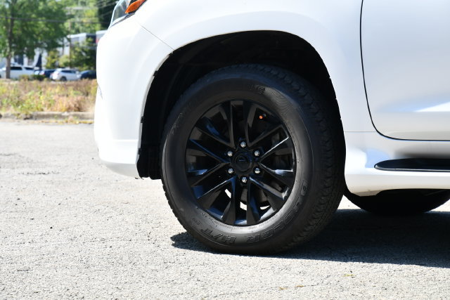Used 2021 Lexus GX 460 Premium w/ Premium Package AWD/4WD image 11