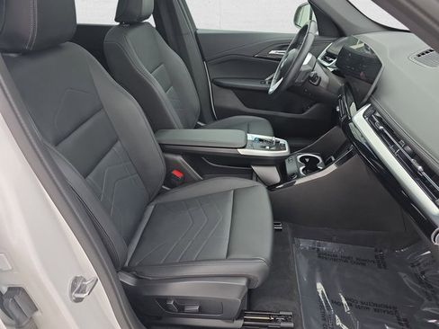 Used 2025 BMW X1 xDrive28i w/ Convenience Package image 10