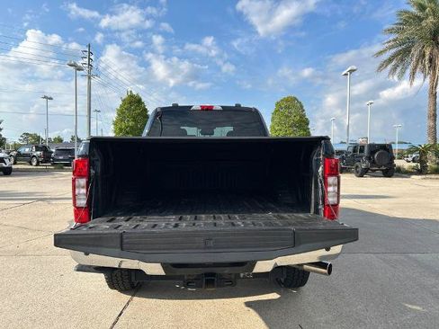 Certified 2022 Ford F250 XLT w/ XLT Premium Package AWD/4WD image 5