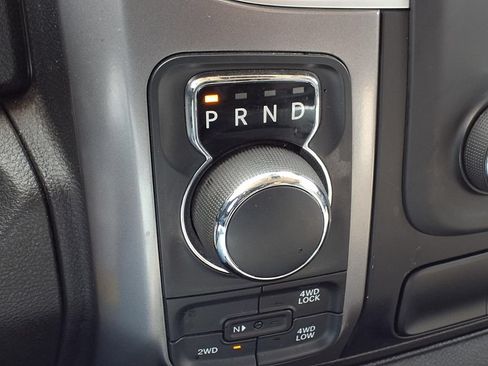Used 2024 RAM 1500 Classic SLT AWD/4WD image 18