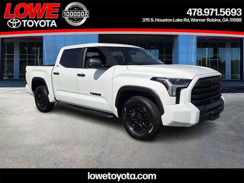 Used 2025 Toyota Tundra SR5 image 1