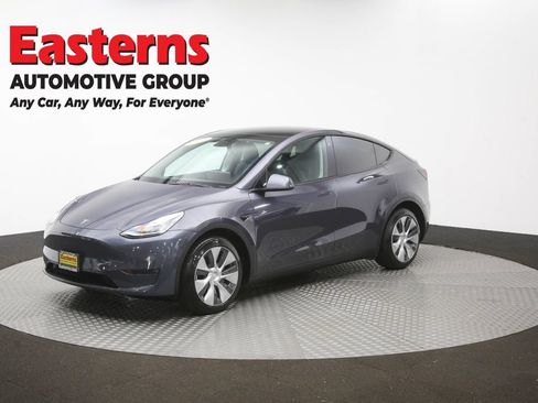 Used 2021 Tesla Model Y Long Range AWD/4WD image 47