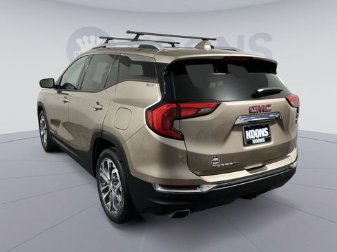 Used 2018 GMC Terrain SLT w/ Preferred Package image 4