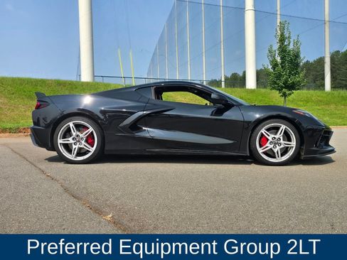 Used 2023 Chevrolet Corvette Stingray Preferred Cpe w/ Z51 Performance Package RWD image 2