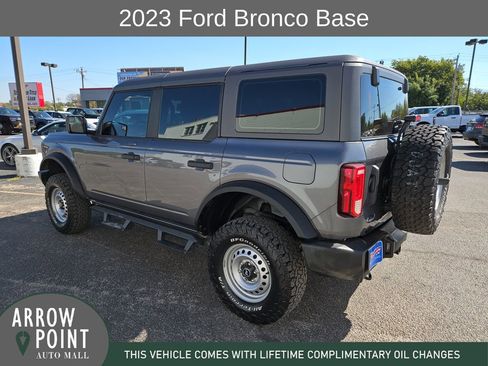 Used 2023 Ford Bronco 4-Door image 8