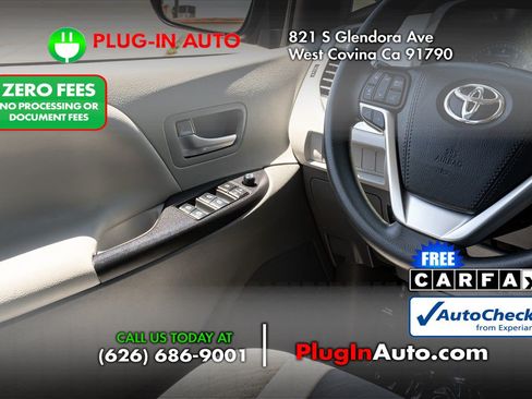 Used 2019 Toyota Sienna LE FWD image 16
