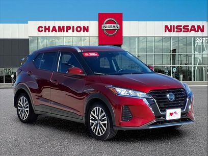 Used 2021 Nissan Kicks SV