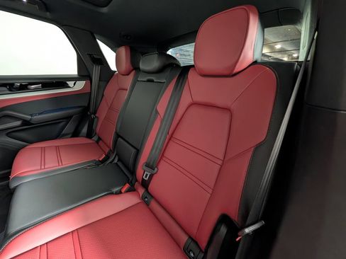 New 2026 Porsche Cayenne S AWD/4WD image 24