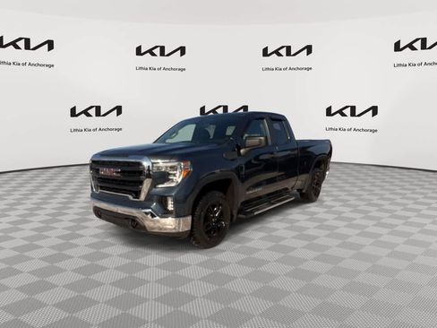 Used 2019 GMC Sierra 1500 4x4 Double Cab w/ Convenience Package image 5