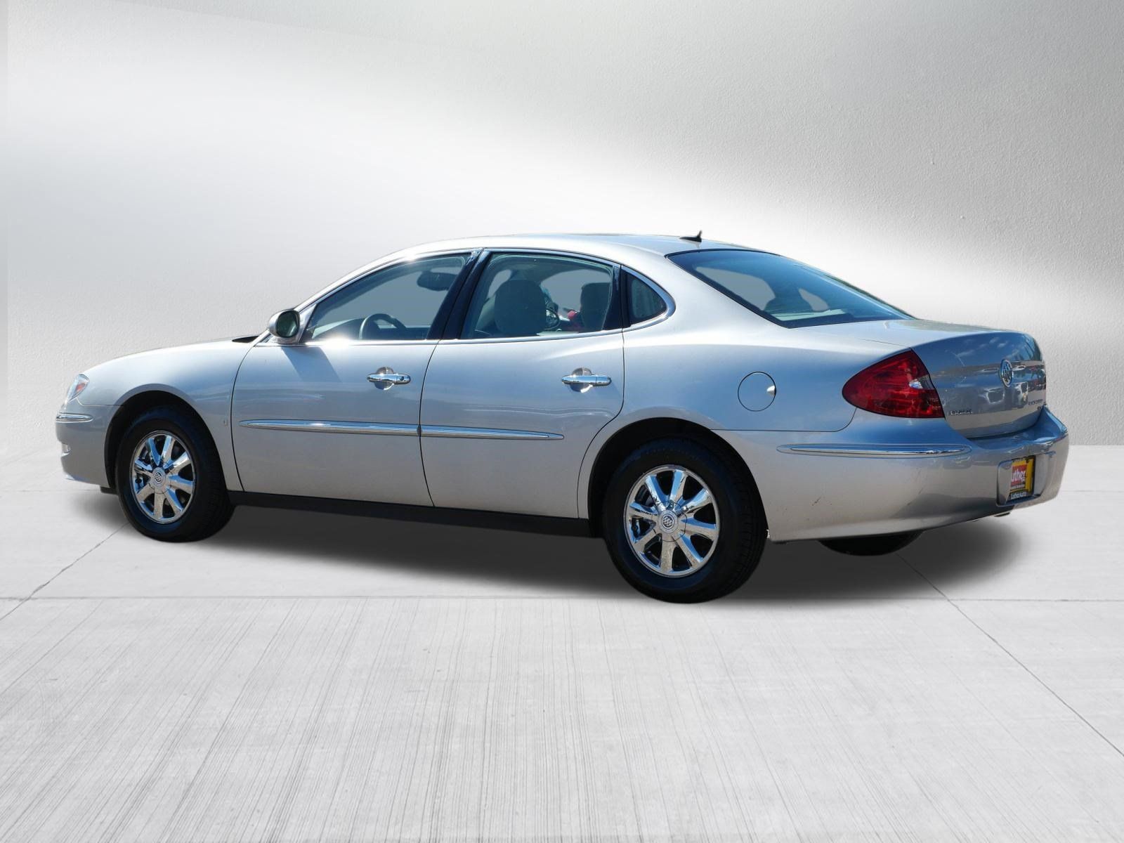 Used 2008 Buick LaCrosse CX FWD image 5