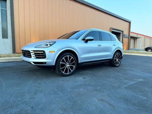 Used 2019 Porsche Cayenne AWD/4WD image 11