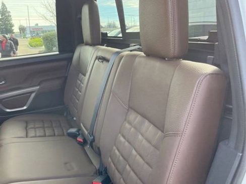 Used 2024 Nissan Titan Platinum Reserve w/ Moonroof Package image 11