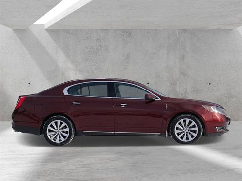 Used 2016 Lincoln MKS AWD image 2