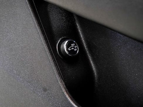 Used 2021 Cadillac XT5 Premium Luxury image 47