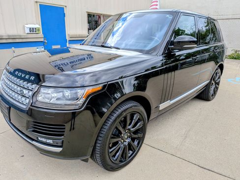 Used 2017 Land Rover Range Rover HSE AWD/4WD image 1