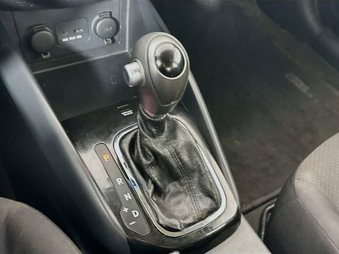 Used 2012 Kia Forte EX image 16