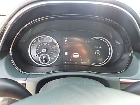 Used 2022 Genesis GV70 2.5T w/ Advanced Package image 12