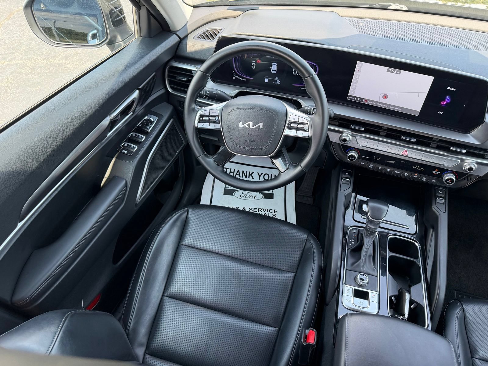 Used 2025 Kia Telluride S FWD image 15