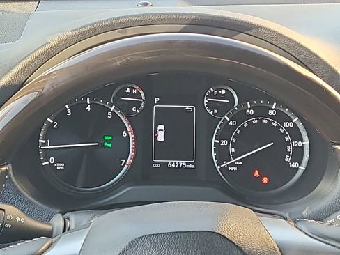 Used 2022 Lexus GX 460 Premium w/ Premium Package AWD/4WD image 23