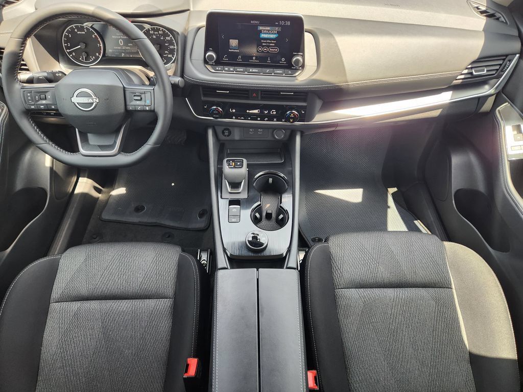 Used 2026 Nissan Rogue SV w/ Cold Weather Package AWD/4WD image 25