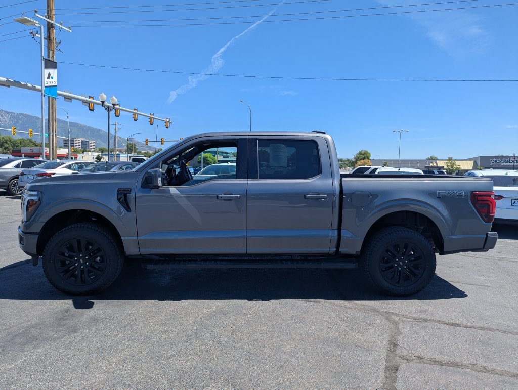 Used 2025 Ford F150 Lariat w/ Equipment Group 502A High AWD/4WD image 9